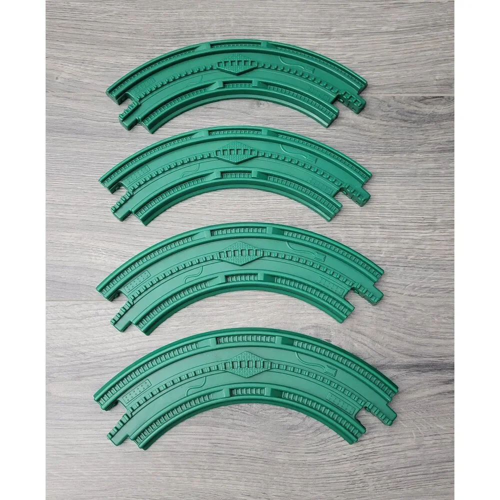 VTG 2004 Fisher Price GeoTrax Set of 22 Train Track Pieces Green Discontinued